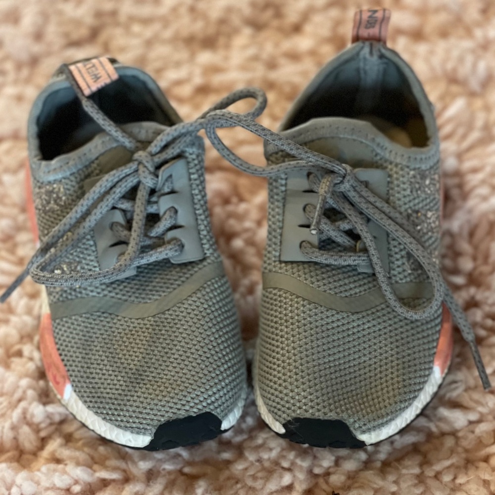 Cute little girls size 10 adidas